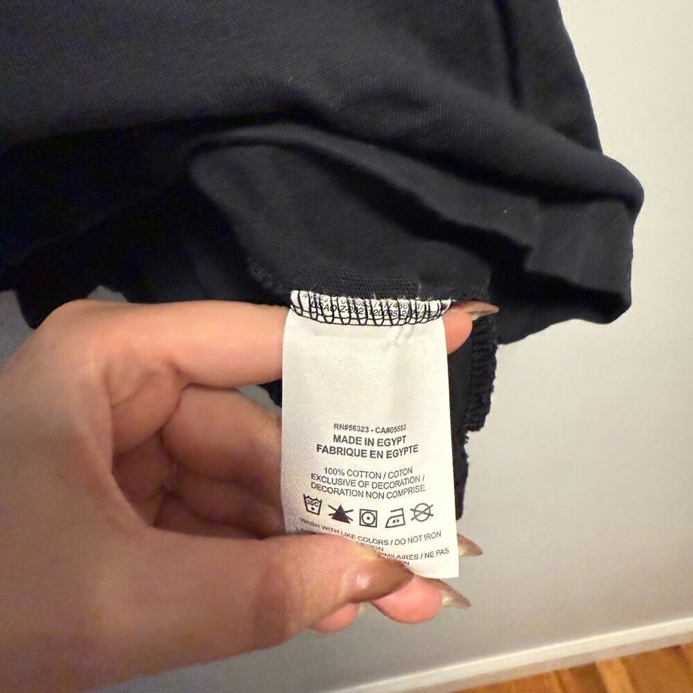 The Nike Tee Oversized Fit Small Black - Picture 3 of 4